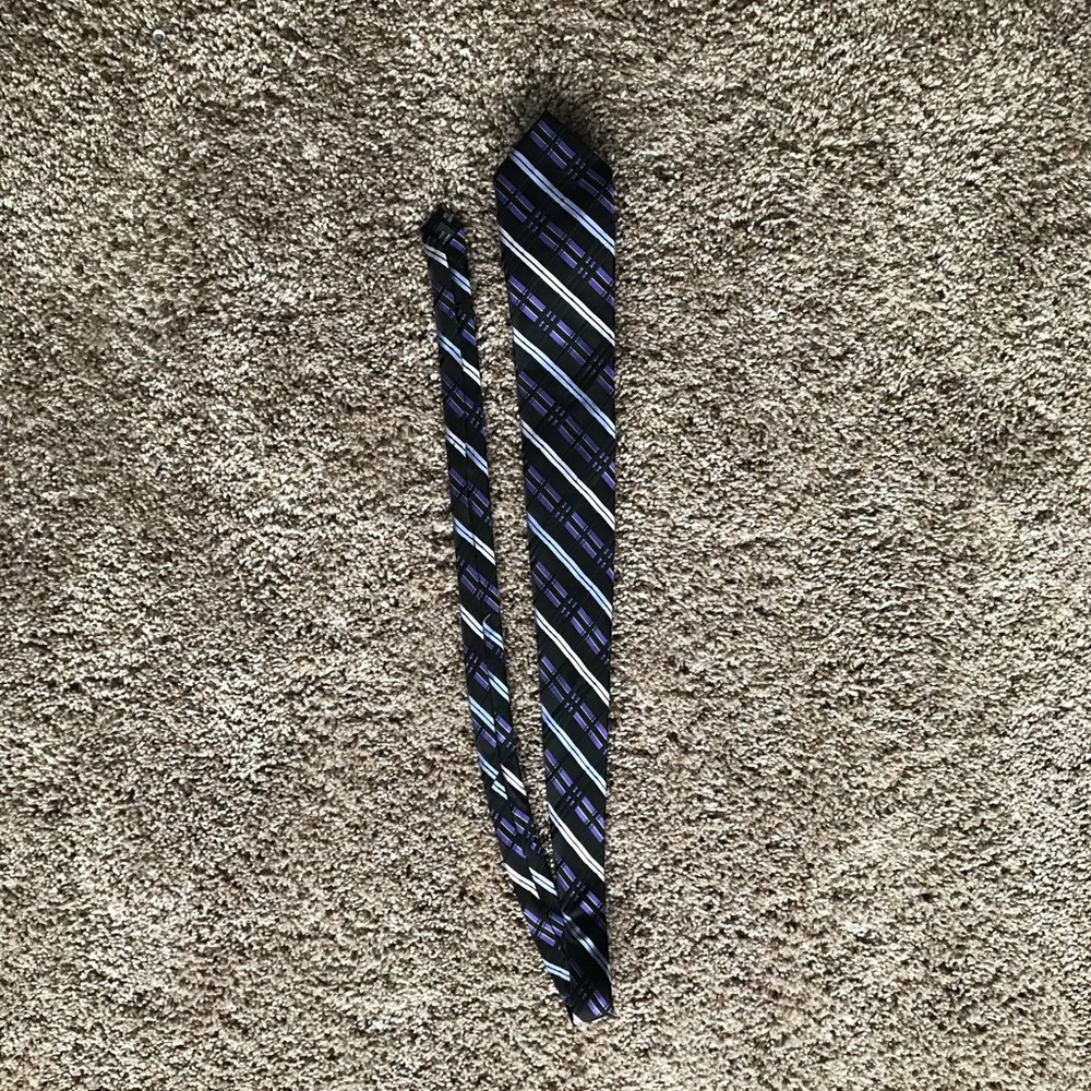 Plaid purple necktie